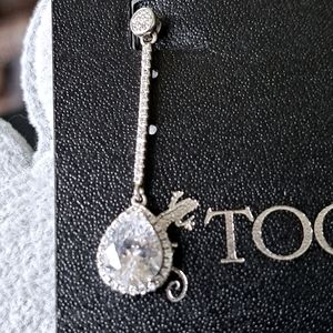 Tocara  Lydia DiAmi earrings. Sterling silver. Rhodium plated.